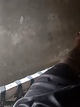 pus ylover online show from 10.18.25