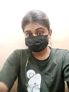 Snapshot of riya_sexy_123 chatting on 10.02.25 riya sexy 123 online show from 10.02.25