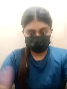 Snapshot of riya_sexy_123 chatting on 10.08.25 riya sexy 123 online show from 10.08.25