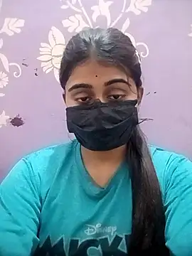 Snapshot of riya_sexy_123 chatting on 10.11.25 riya sexy 123 online show from 10.11.25