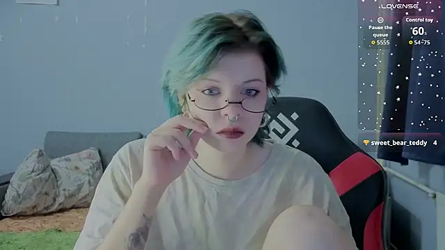 Alice Zev online show from 09.30.25