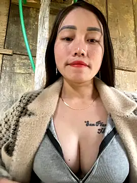 chipp-bong online show from 10.27.25