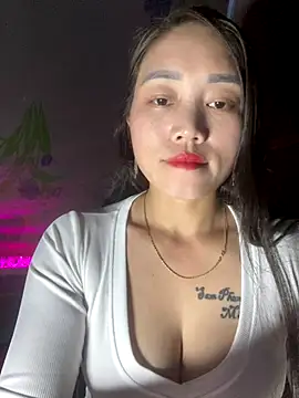 chipp-bong online show from 11.09.25