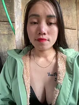 chipp-bong online show from 12.18.25