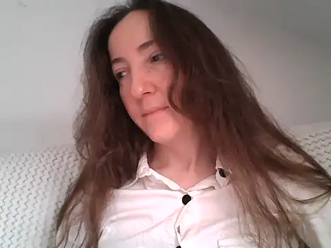 Snapshot of Valessya chatting on 05.09.26 Valessya online show from 05.09.26
