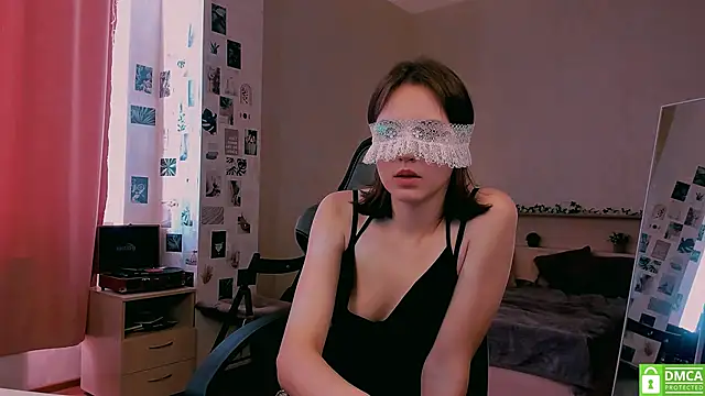 yourlovelystreamer online show from 09.12.25