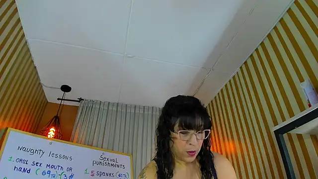 Jenni Zeller online show from 10.01.25