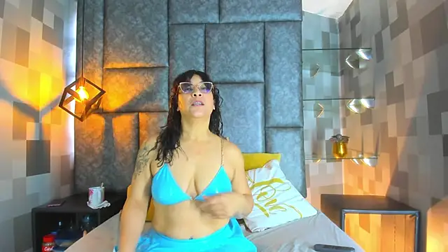 Jenni Zeller online show from 10.11.25