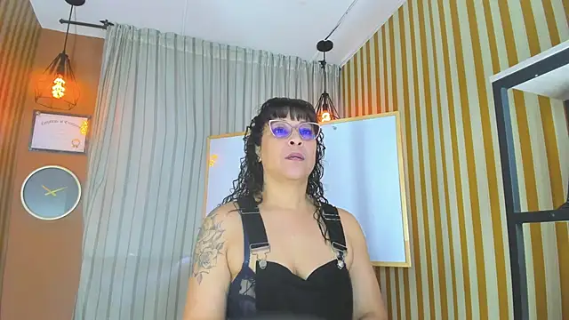 Jenni Zeller online show from 10.23.25