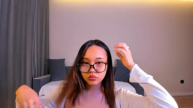 Snapshot of harimin chatting on 10.19.25 harimin online show from 10.19.25