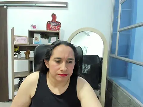 LeilaSmith  online show from 10.09.25