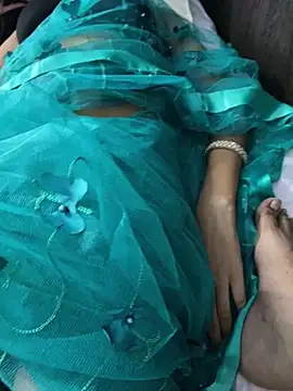 Snapshot of xstar_cpl chatting on 09.27.25 xstar cpl online show from 09.27.25