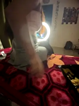 Snapshot of pranjal00000 chatting on 12.02.25 pranjal00000 online show from 12.02.25