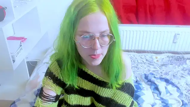kaya meoow online show from 09.26.25