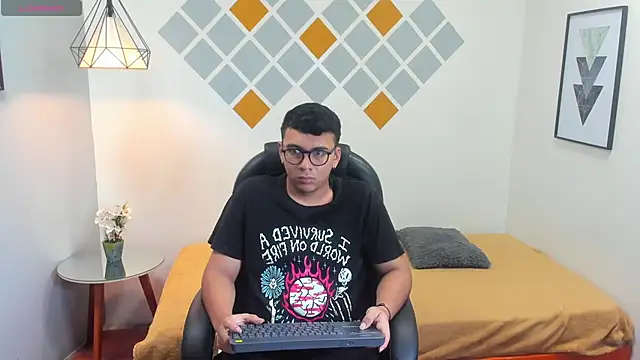 titanxero online show from 09.30.25