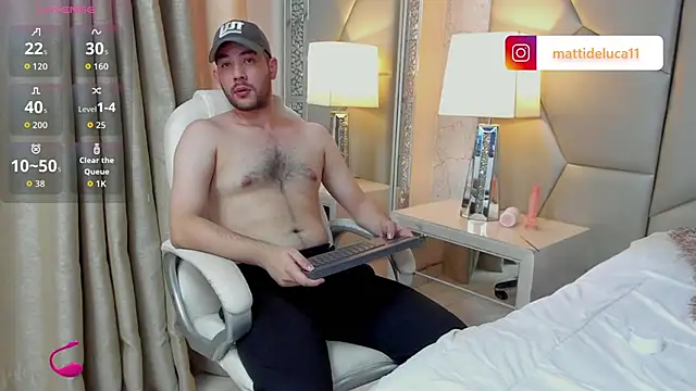 Snapshot of matti_de_lucaa chatting on 10.01.25 matti de lucaa online show from 10.01.25