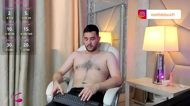 Snapshot of matti_de_lucaa chatting on 10.13.25 matti de lucaa online show from 10.13.25