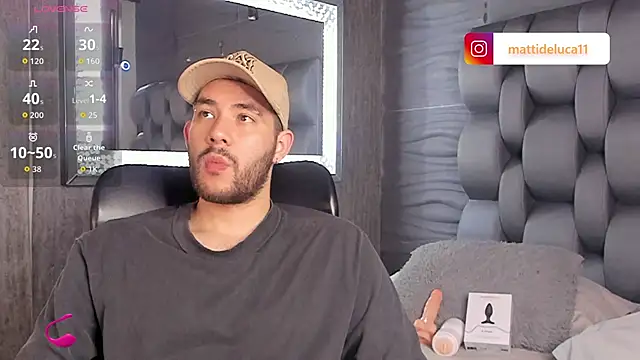 Snapshot of matti_de_lucaa chatting on 11.03.25 matti de lucaa online show from 11.03.25