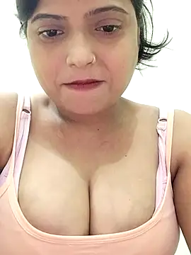 Hot-Pooja25 online show from 09.10.25