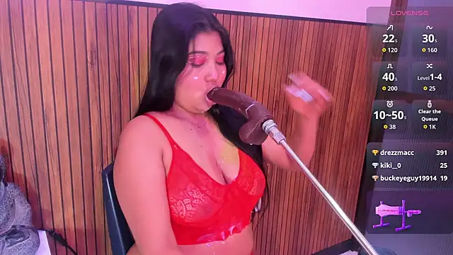 Snapshot of mysticlatina1 chatting on 10.29.25 mysticlatina1 online show from 10.29.25