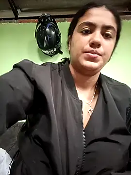 lincy-and-cloe  online show from 09.13.25
