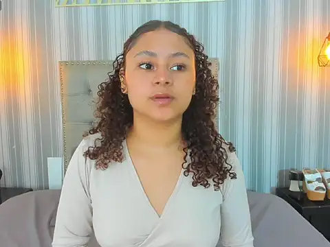 Sofiapassionne online show from 03.06.26