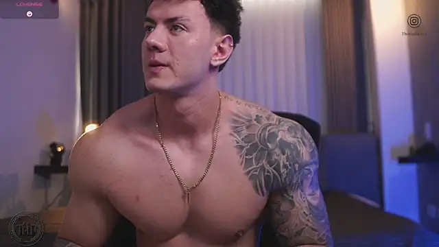 Snapshot of Thomas_Falcon chatting on 10.29.25 Thomas Falcon online show from 10.29.25