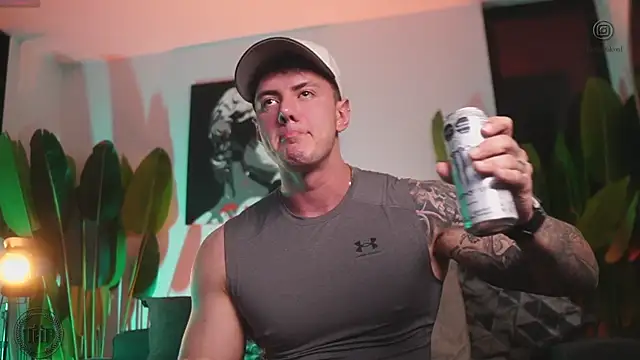 Snapshot of Thomas_Falcon chatting on 11.15.25 Thomas Falcon online show from 11.15.25