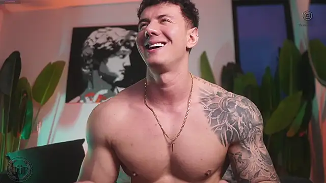 Snapshot of Thomas_Falcon chatting on 11.16.25 Thomas Falcon online show from 11.16.25