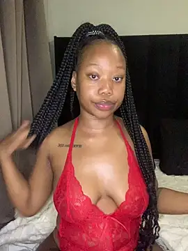 Snapshot of scrumptiousbaby chatting on 11.02.25 scrumptiousbaby online show from 11.02.25