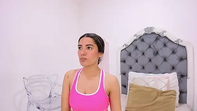 Skylerwhite02 online show from 03.27.26