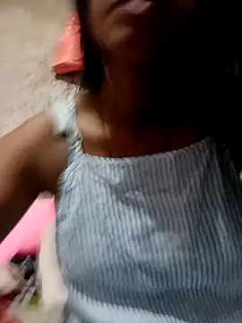 Cute Aaisha online show from 09.25.25