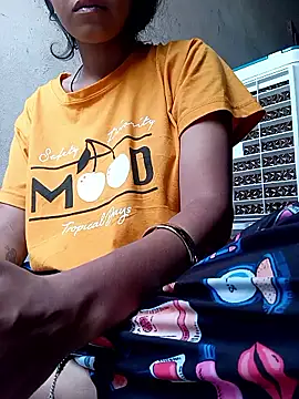 Cute Aaisha online show from 09.27.25