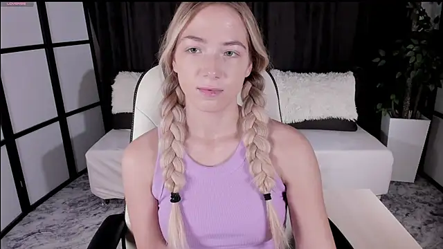 Susan Mimi online show from 10.11.25