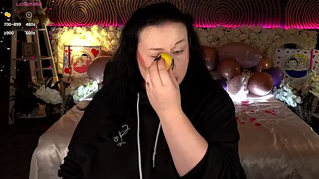 Snapshot of SerahMirabeli chatting on 03.03.26 SerahMirabeli online show from 03.03.26