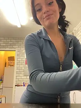 Camwithchlox online show from 10.09.25