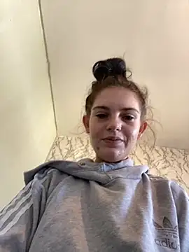 Camwithchlox online show from 11.01.25