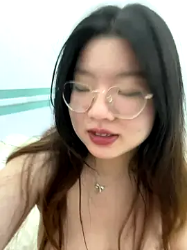 Snapshot of xxwang20 chatting on 09.11.25 xxwang20 online show from 09.11.25