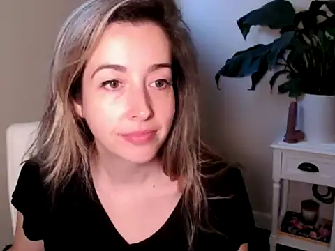 SuggestiveBehavior online show from 09.26.25