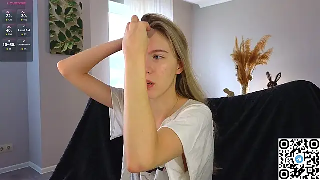 Succubelle online show from 10.11.25