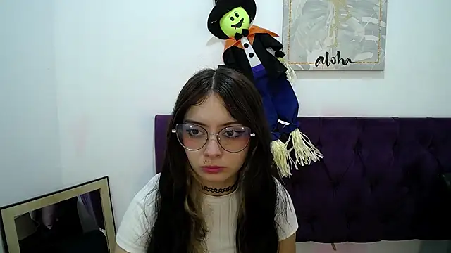SofiaKitty-love online show from 10.30.25