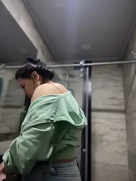 Snapshot of Megaan__More chatting on 10.05.25 Megaan More online show from 10.05.25