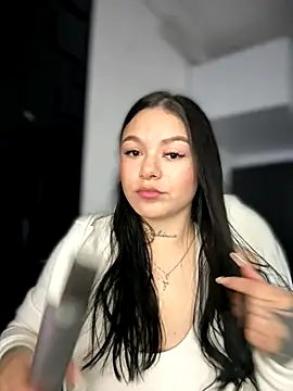 Snapshot of Megaan__More chatting on 10.17.25 Megaan More online show from 10.17.25