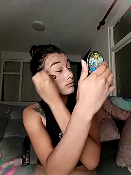 Snapshot of sweetdubros2 chatting on 10.29.25 sweetdubros2 online show from 10.29.25