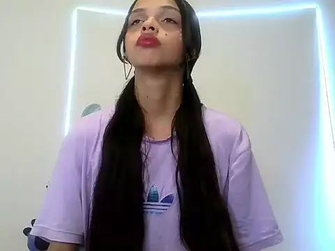 lucy babyy online show from 10.06.25