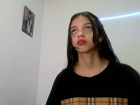 lucy babyy online show from 11.03.25