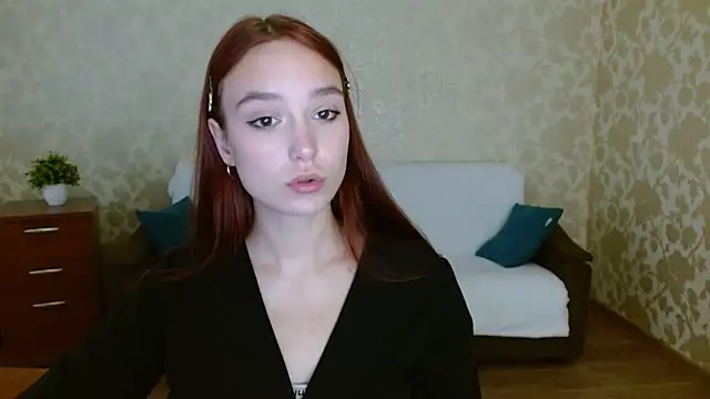 aFoxie online show from 09.16.25