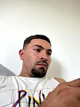 SantiGxxx33 online show from 10.20.25