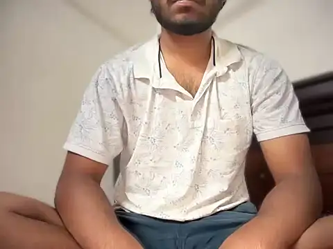 bossyjuicy online show from 03.11.26