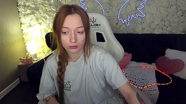 FoxyMayy online show from 03.20.26